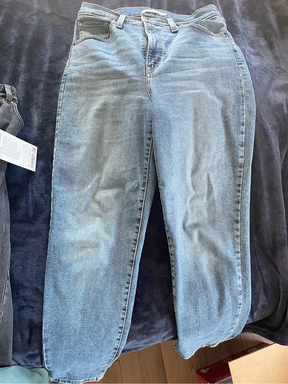 Levi’s - Women's Light Blue Denim Jeans